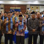 Mendikdasmen Abdul Mu’ti Terima Penghargaan “75 Tokoh Pamomong Jawa Tengah”