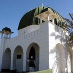 Syekh Yusuf di Antara Dua Sultan Banten