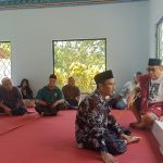 Mengenang 100 Hari Wafatnya Tryana Sjam’un (2): Dari Keluarga Ulama dan Jawara