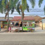 Jajan di Kaki Lima, Menggerakkan Ekonomi dari Bawah